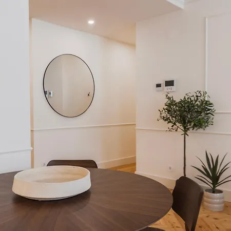 Апартаменты Luxury Flat In Downtown Douradores Ii Лиссабон
