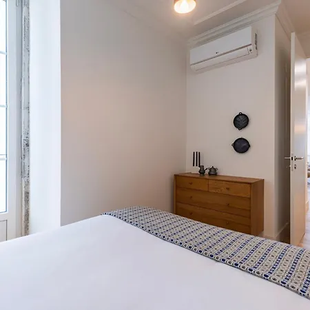 Апартаменты Luxury Flat In Downtown Douradores Ii Лиссабон
