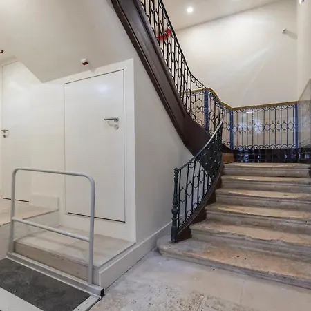 Апартаменты Luxury Flat In Downtown Douradores Ii Лиссабон