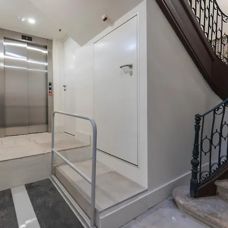 アパート Luxury Flat In Downtown Douradores Ii *